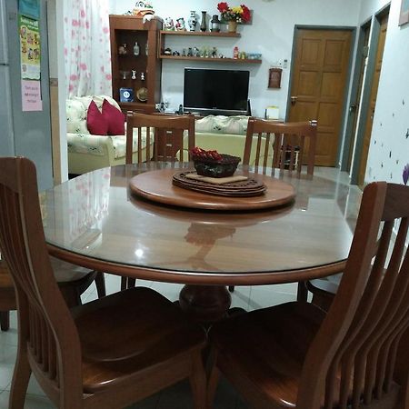 Cozy Mount Erskine Homestay 조지타운 외부 사진