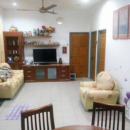 Cozy Mount Erskine Homestay 조지타운 외부 사진